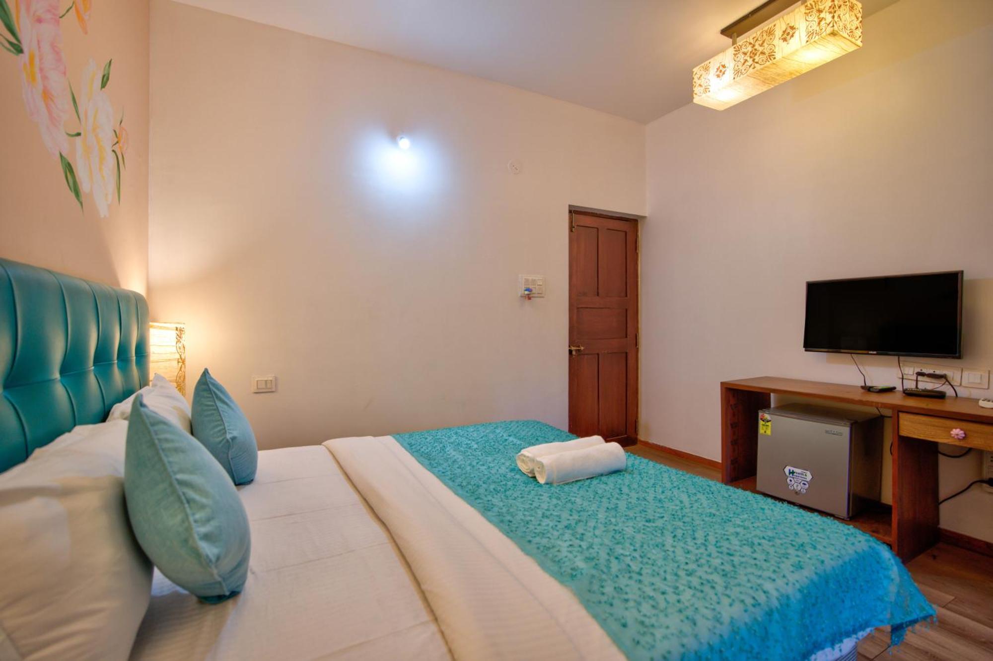 Resort Martins Siesta Arpora Exterior foto